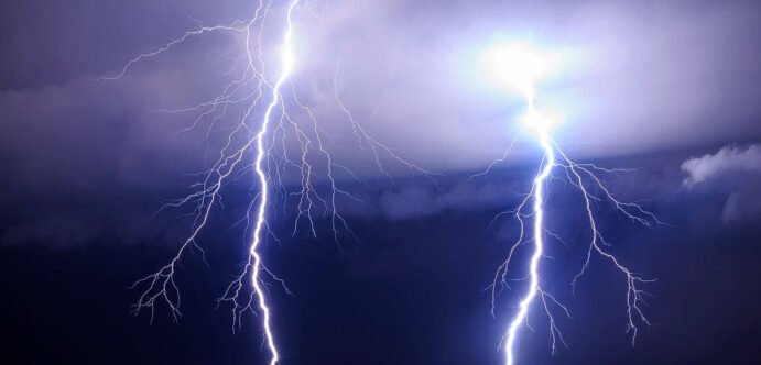 Αστραπές: Αυτές είναι οι 10 πιο ενδιαφέρουσες πληροφορίες που πρέπει να γνωρίζετε για αυτές