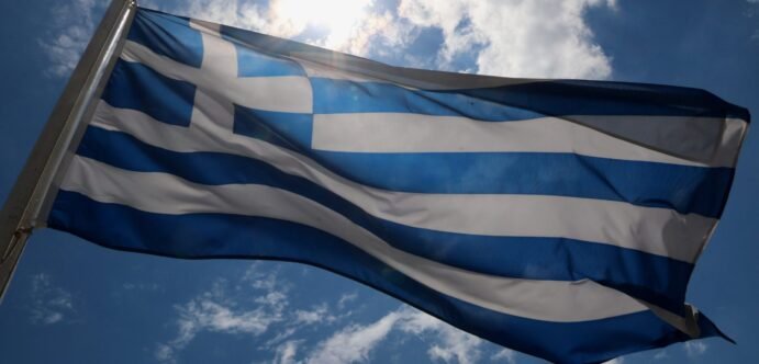 Με νεφώσεις, λασποβροχές αλλά και ήπιες θερμοκρασίες θα κυλήσει η νέα εβδομάδα – Με τι καιρό θα εορταστεί η 25η Μαρτίου