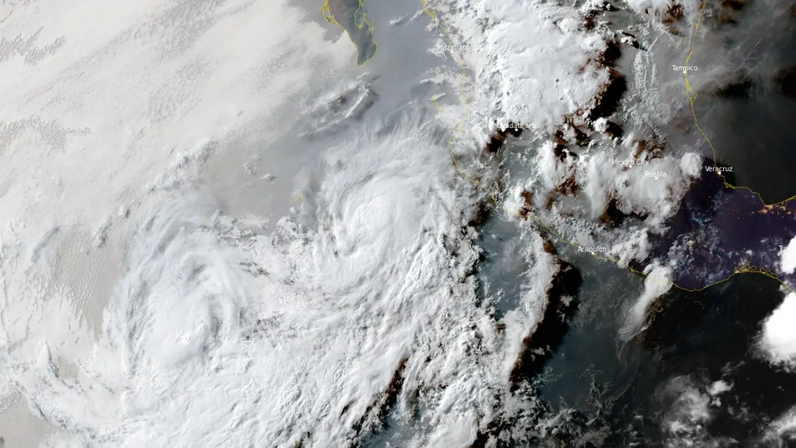 Read more about the article Barbara weakens into tropical storm after becoming the first hurricane of the season