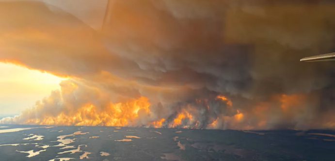 Canada: Satellites capture wildfire smoke as Toronto records the worst air quality in the world