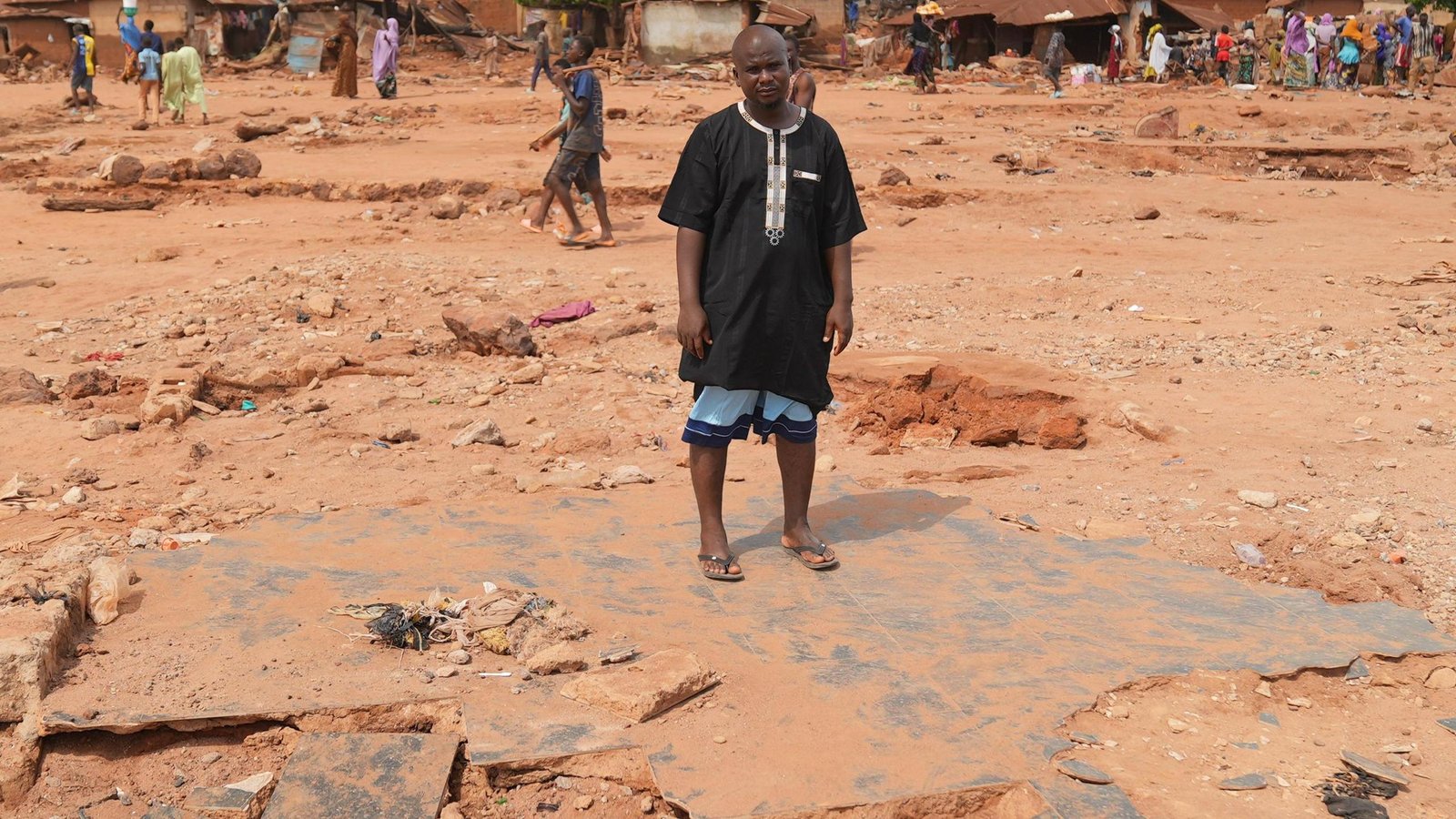 You are currently viewing More than 700 believed dead in devastating Nigeria floods