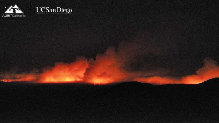 Read more about the article Madre Fire explodes to over 14 000 ha (35 500 acres) in one day, becoming California’s largest wildfire of 2025