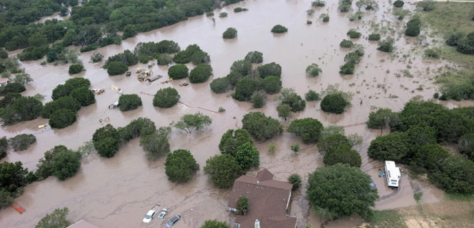 Texas: 82 dead, including 28 children, from deadly floods – Hopes for survivors fading