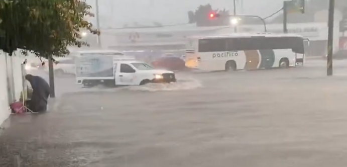 Tropical Storm Ivo triggers severe floods in Nayarit and Veracruz, Mexico