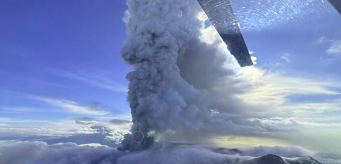 Krasheninnikov volcano erupts for the first time in 600 years, linked to Kamchatka M8.8 earthquake, Russia