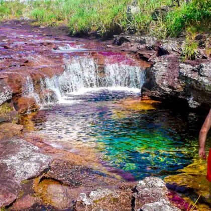 Cano Cristales: Το «υγρό ουράνιο τόξο» της Κολομβίας