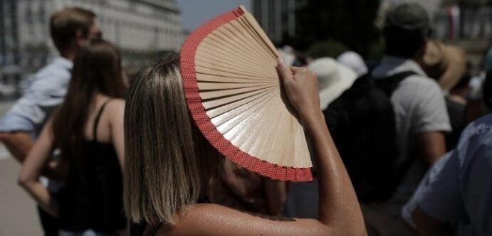Το τρίτο θερμότερο καλοκαίρι στη Γαλλία τα τελευταία 125 χρόνια – Ρεκόρ και στην Πορτογαλία