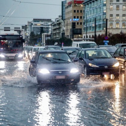 Σε αποδρομή η κακοκαιρία Adel – Που θα επιμείνουν τα φαινόμενα τις επόμενες ώρες