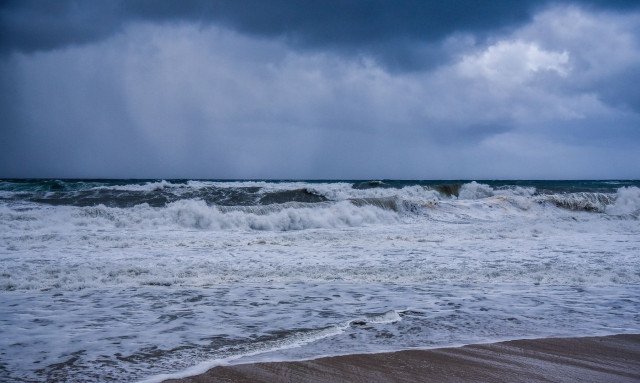 Read more about the article Ο καιρός της νέας εβδομάδας: Θυελλώδεις νοτιάδες στα πελάγη και τοπικά έντονα φαινόμενα – Η πρόγνωση για τα Θεοφάνια