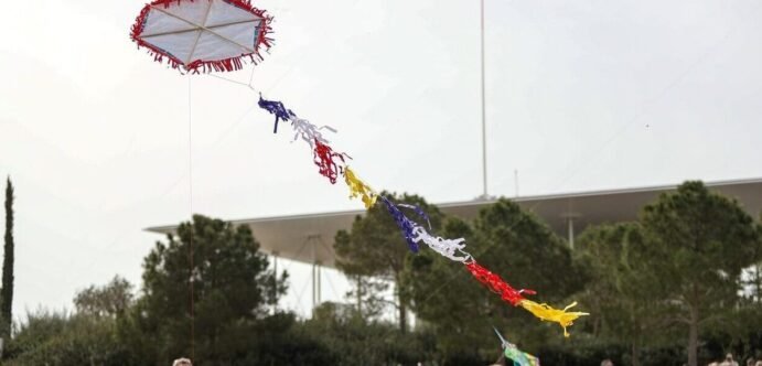 Ο καιρός του τριημέρου: Σταδιακή βελτίωση του καιρού το Σαββατοκύριακο – Θα πετάξει τελικά ο χαρταετός;