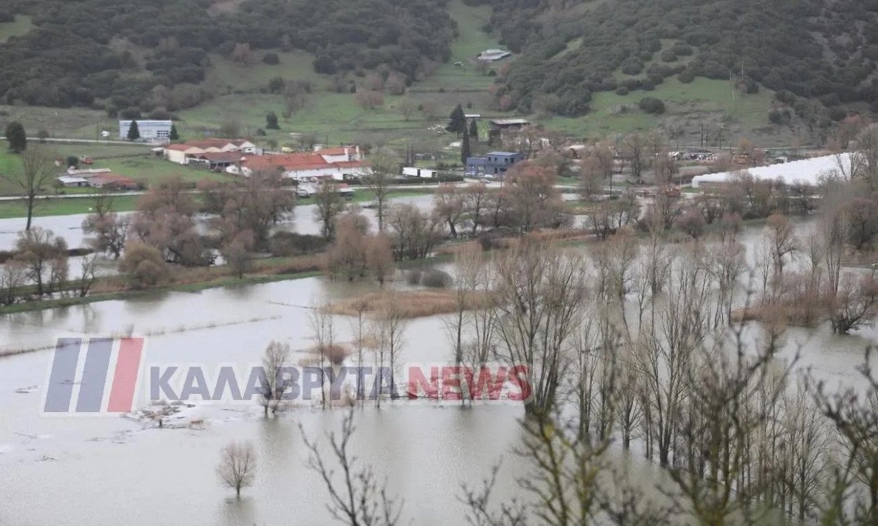 You are currently viewing Καταστροφές στα Καλάβρυτα από την κακοκαιρία – Ποτάμια υπερχείλισαν