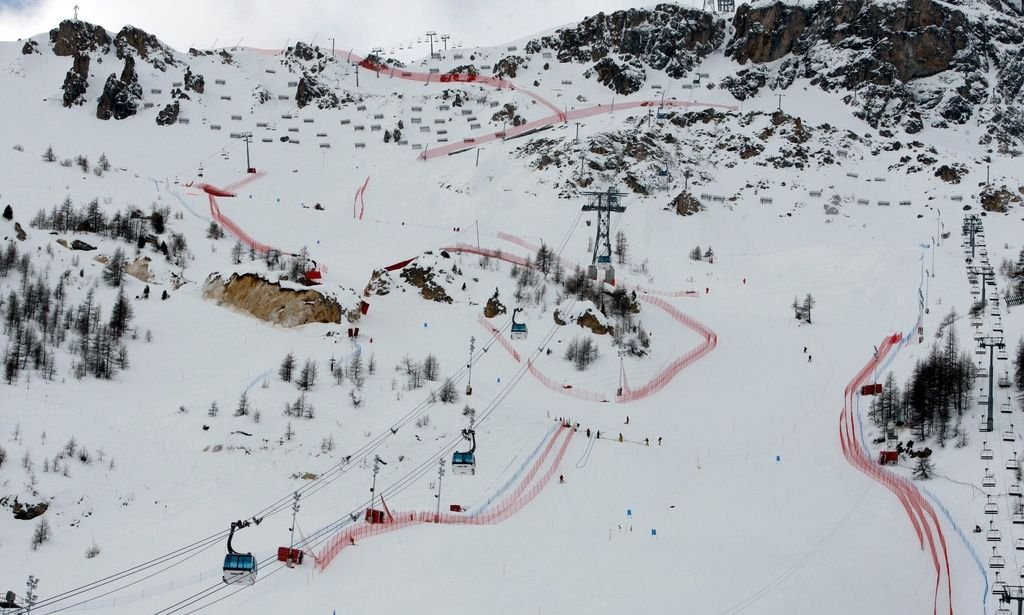 You are currently viewing Ρεκόρ θανάτων στις Άλπεις – Σε κατάσταση «κόκκινου συναγερμού» για χιονοστιβάδες