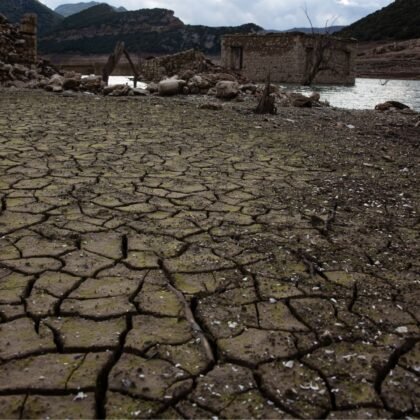 Το 2025 ήταν μία από τις πιο άνυδρες χρονιές για τα ποτάμια παγκοσμίως – Ανησυχία για τα αποθέματα νερού