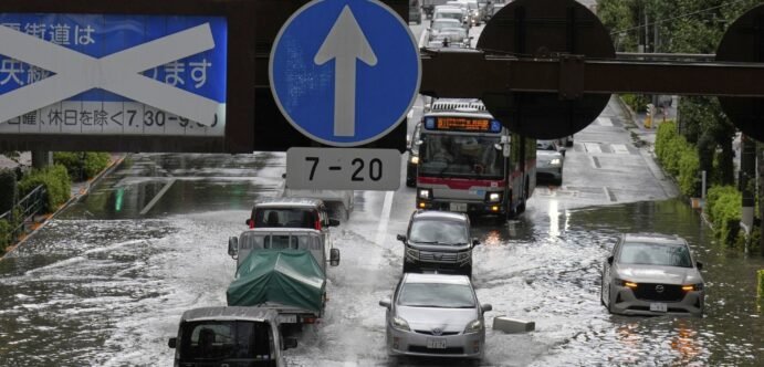 Ρεκόρ βροχοπτώσεων στο Τόκιο: 34 συνεχόμενες ημέρες με βροχή