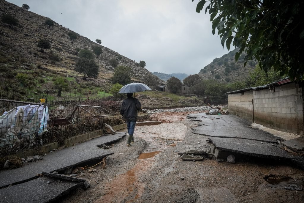 You are currently viewing Κρήτη: Περισσότερα από 800 χιλιοστά νερού έπεσαν τοπικά σε 5 ημέρες – Μεγάλες καταστροφές σε καλλιέργειες