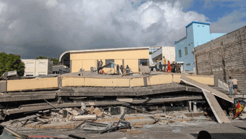 Buildings flattened as 7.3 magnitude earthquake hits Vanuatu