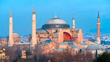 Hagia Sophia mosque in sultanahmet, Istanbul, Turkey.