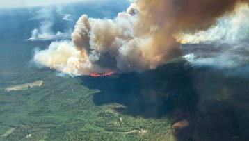 Canada Facing Massive Wildfire Crisis – 100 Fires Out of Control, Thousands Forced to Flee
