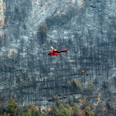Πύρινος εφιάλτης στην Ισπανία: Πάνω από 260.000 στρέμματα έγιναν στάχτη – Σε επιφυλακή ενόψει νέου κύματος καύσωνα