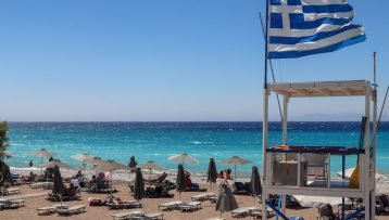 Η εξέλιξη του καιρού μέχρι το τέλος της εβδομάδας – Συνεχίζεται το ενισχυμένο μελτέμι στο Αιγαίο