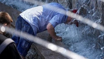 Moscow Scorched by Heatwave, Breaks Nearly 30-Year Temperature Record