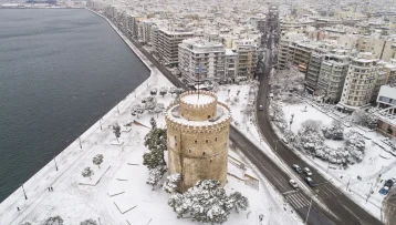 Όταν η ”Σοφία” έντυνε στα λευκά τη Θεσσαλονίκη το 2019 – Ένα ταξίδι σε εκείνες τις ημέρες μέσα από εικόνες και βίντεο