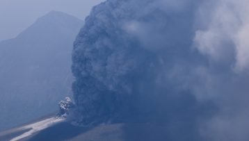 Explosive eruption at Shinmoedake blankets parts of Miyazaki and Kagoshima prefectures with ash, Japan