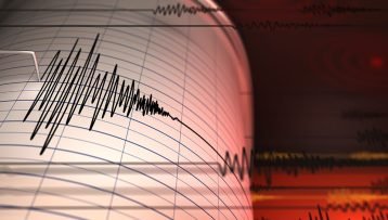 Ισχυρός σεισμός στην Εύβοια: Αρκετές υλικές ζημιές και κατολισθήσεις – Οι πρώτες δηλώσεις των ειδικών